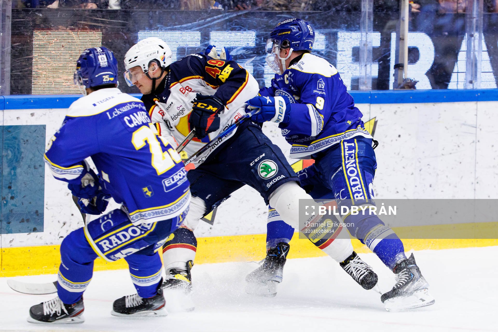 Djurgårdens Rhett Rakhshani och Leksands Patrik Zackrisson