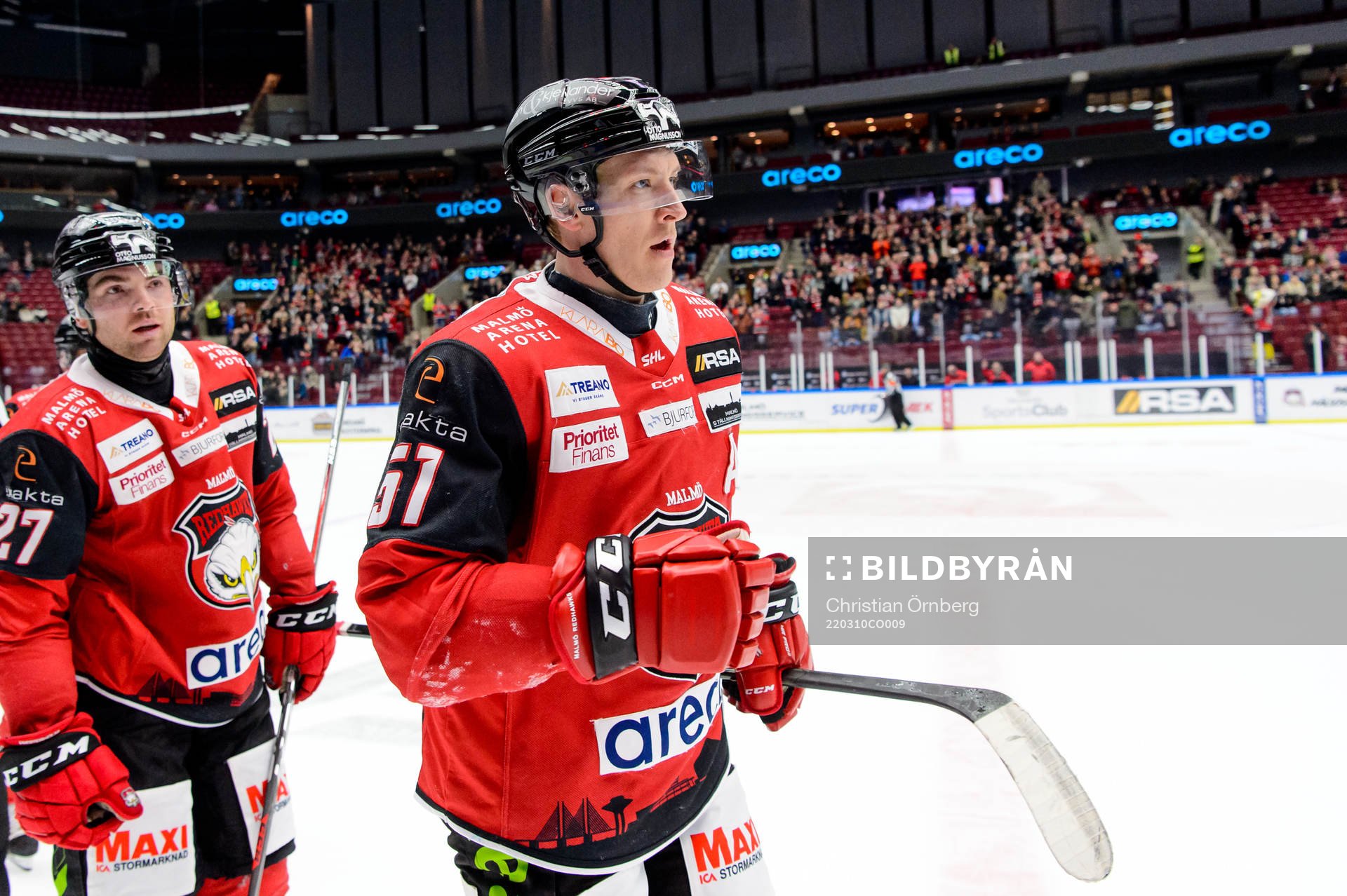 Malmö Redhawks Emil Sylvegård jublar