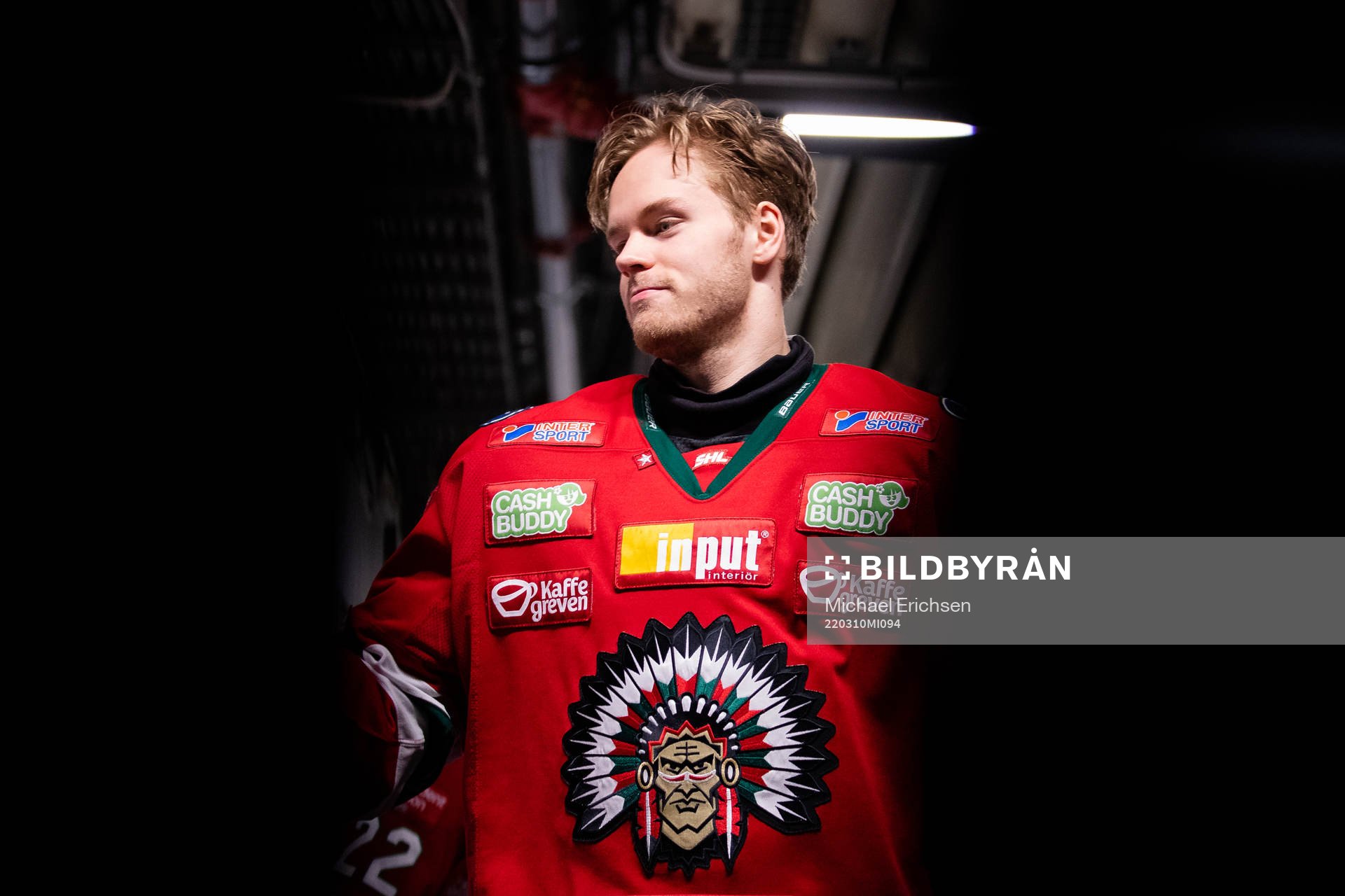 Frölundas Filip Johansson innan ishockeymatchen i SHL