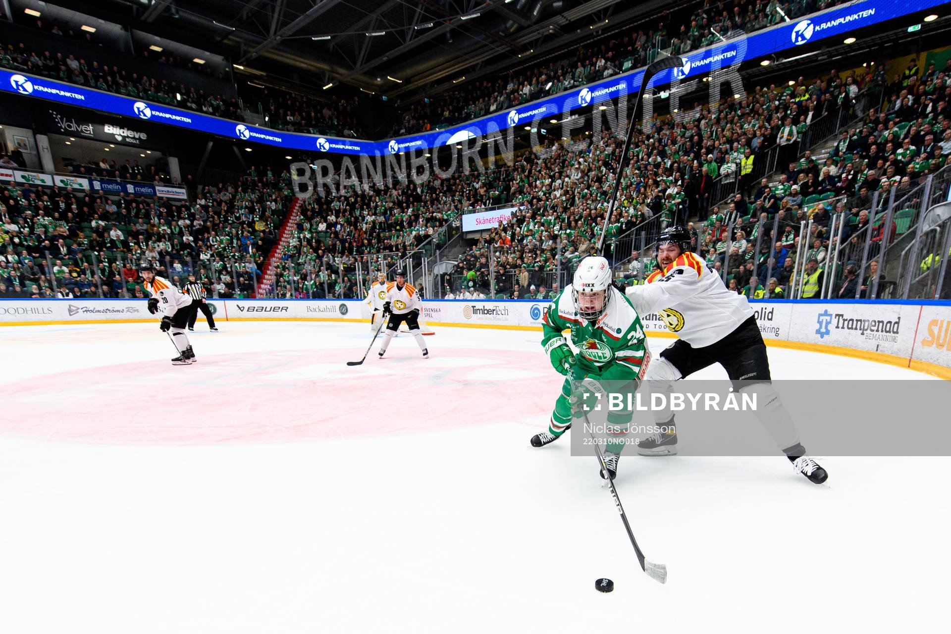 Rögles Marco Kasper och Brynäs Simon Bertilsson