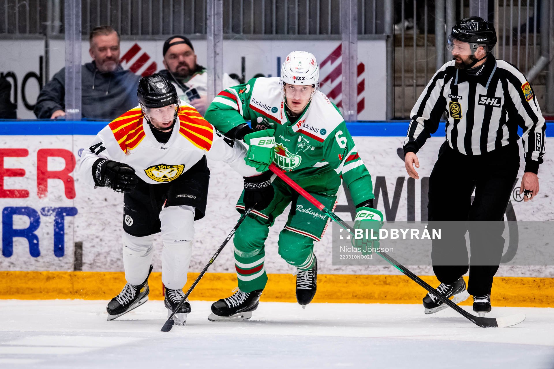 Brynäs Greg Scott och Rögles Tony Sund
