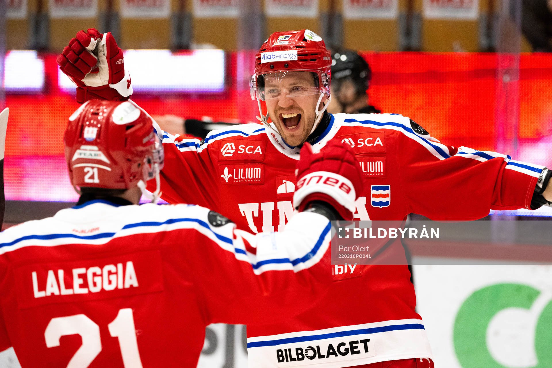 Timrås Jacob Blomqvist jublar