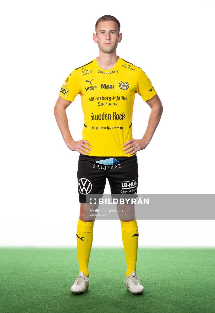 Mjällbys Adam Petersson