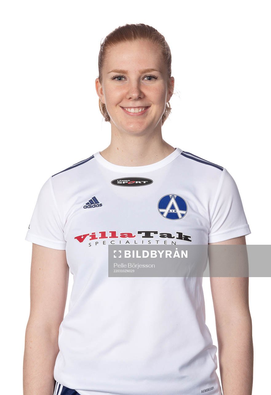 Älvsjös Linn Bogren