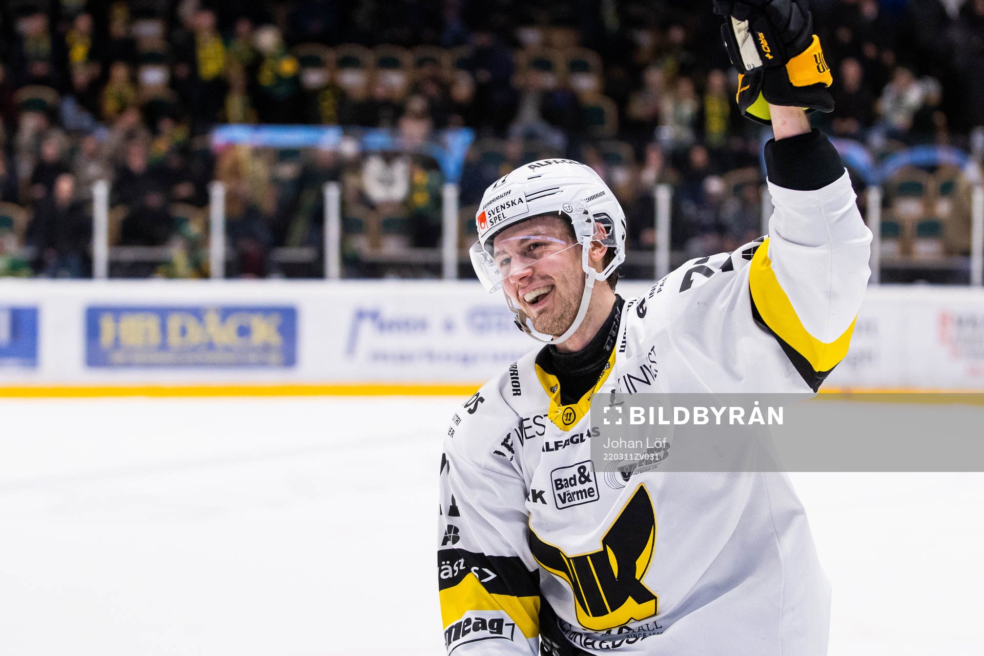 Västerås Ludvig Jardeskog jublar