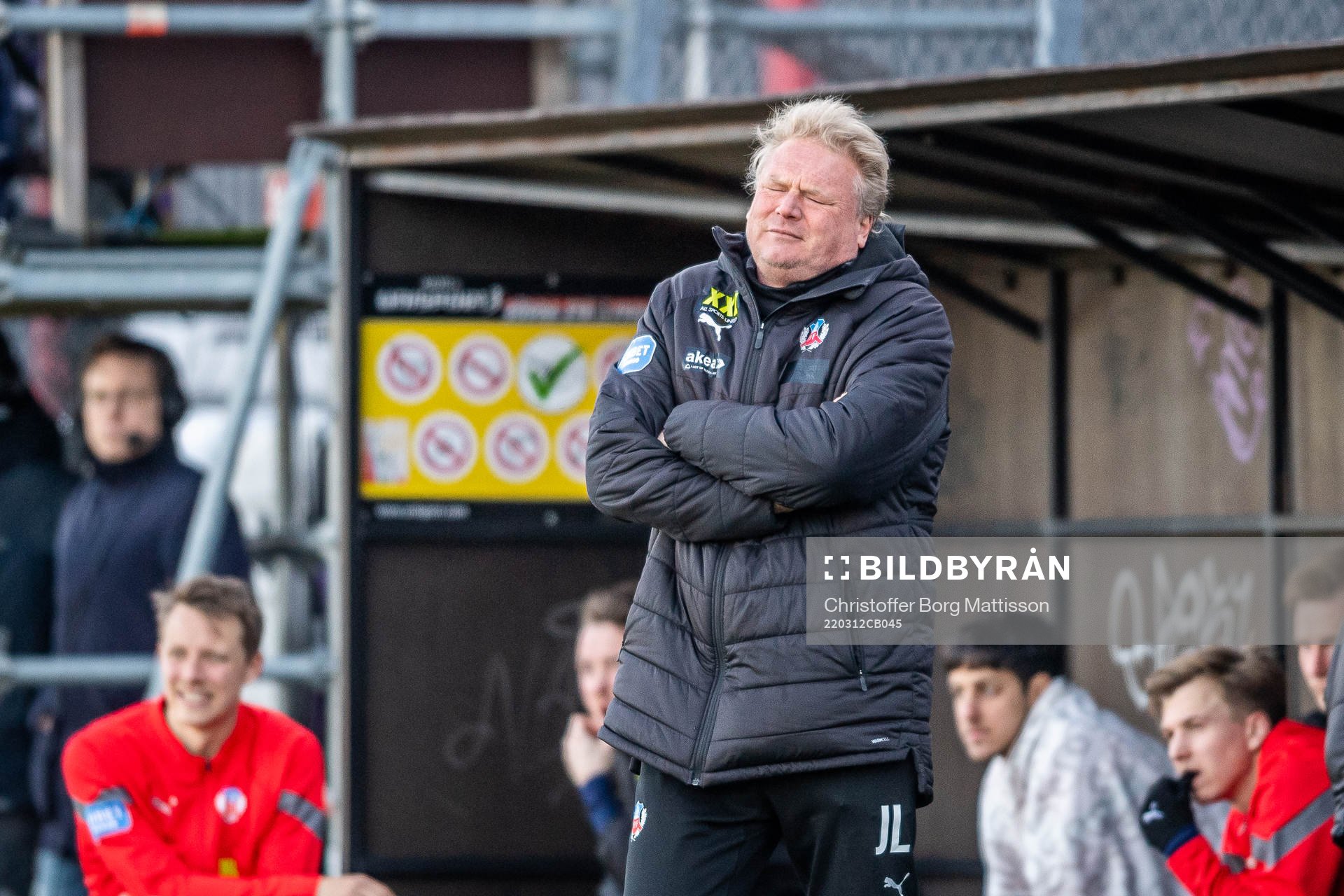 Helsingborgs tränare Jörgen Lennartsson deppar