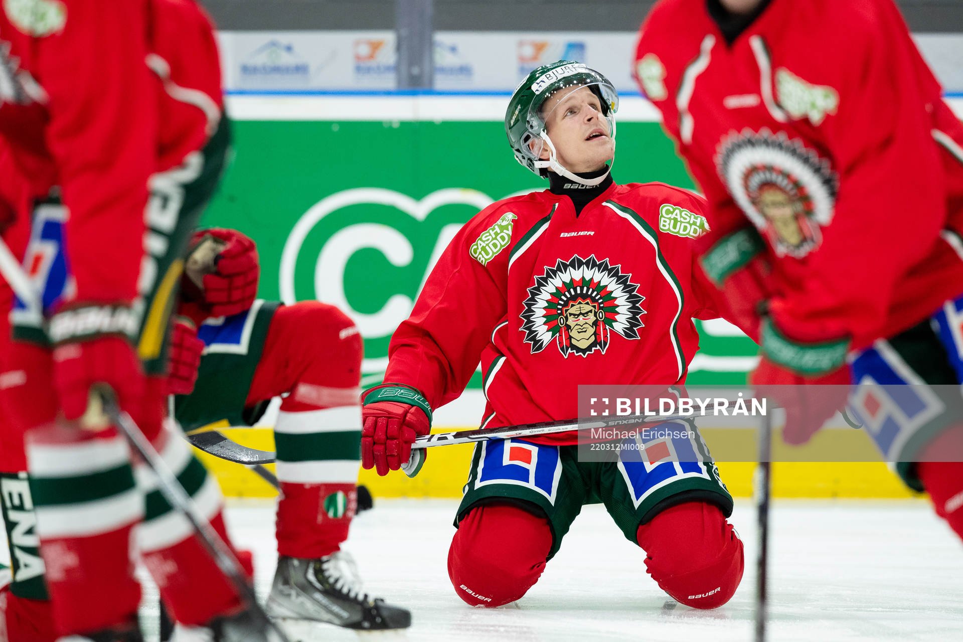 Frölundas Max Friberg innan ishockeymatchen i SHL mellan