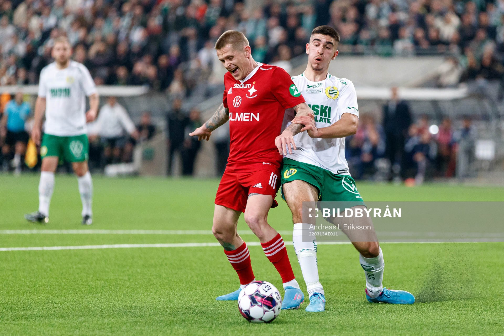 IFK Norrköpings Ari Freyr Skúlason och Hammarbys Mayckel