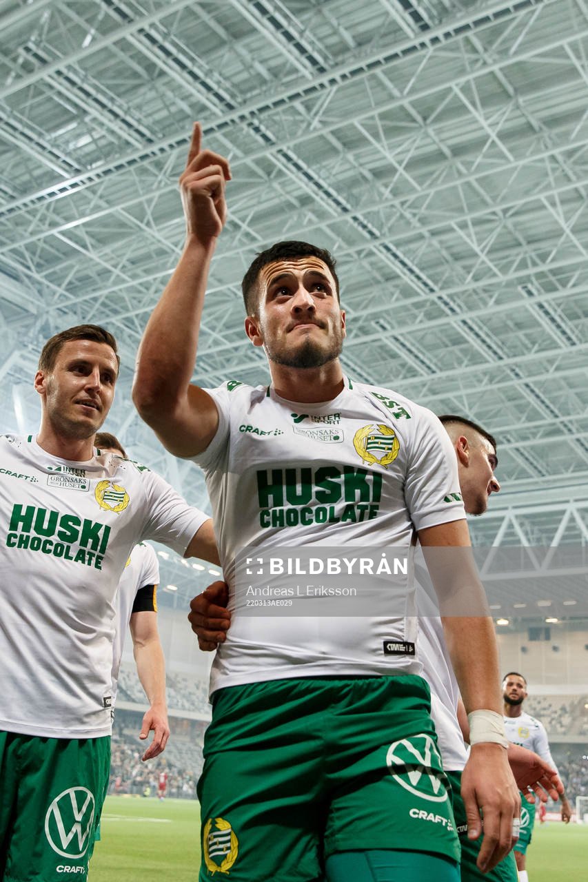 Hammarbys Astrit Selmani jublar