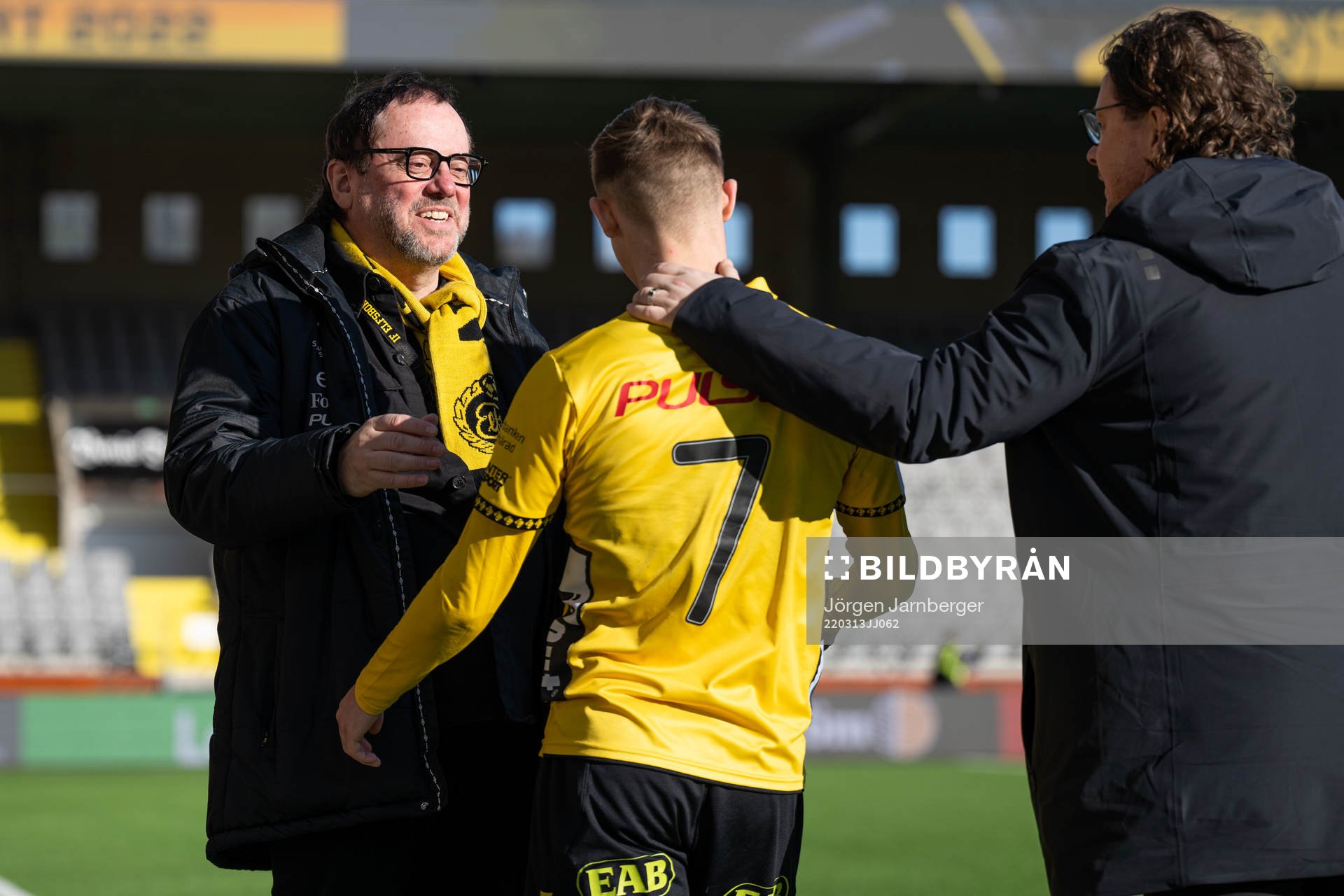 Elfsborgs ordförande Sune Lundqvist jublar efter kvartsfinalen i Svenska Cupen mellan Elfsborg och IFK Göteborg den 13 mars 2022 i Borås.