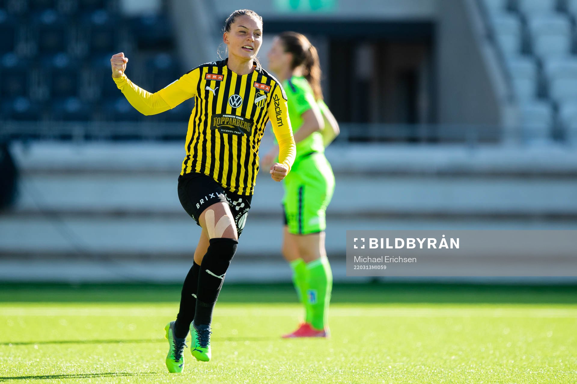 Häckens Johanna Rytting Kaneryd jublar