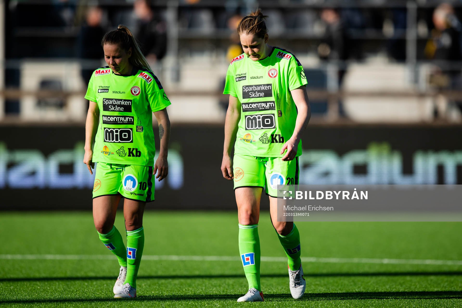 Kristianstads Emmi Alanen och Mia Carlsson deppar