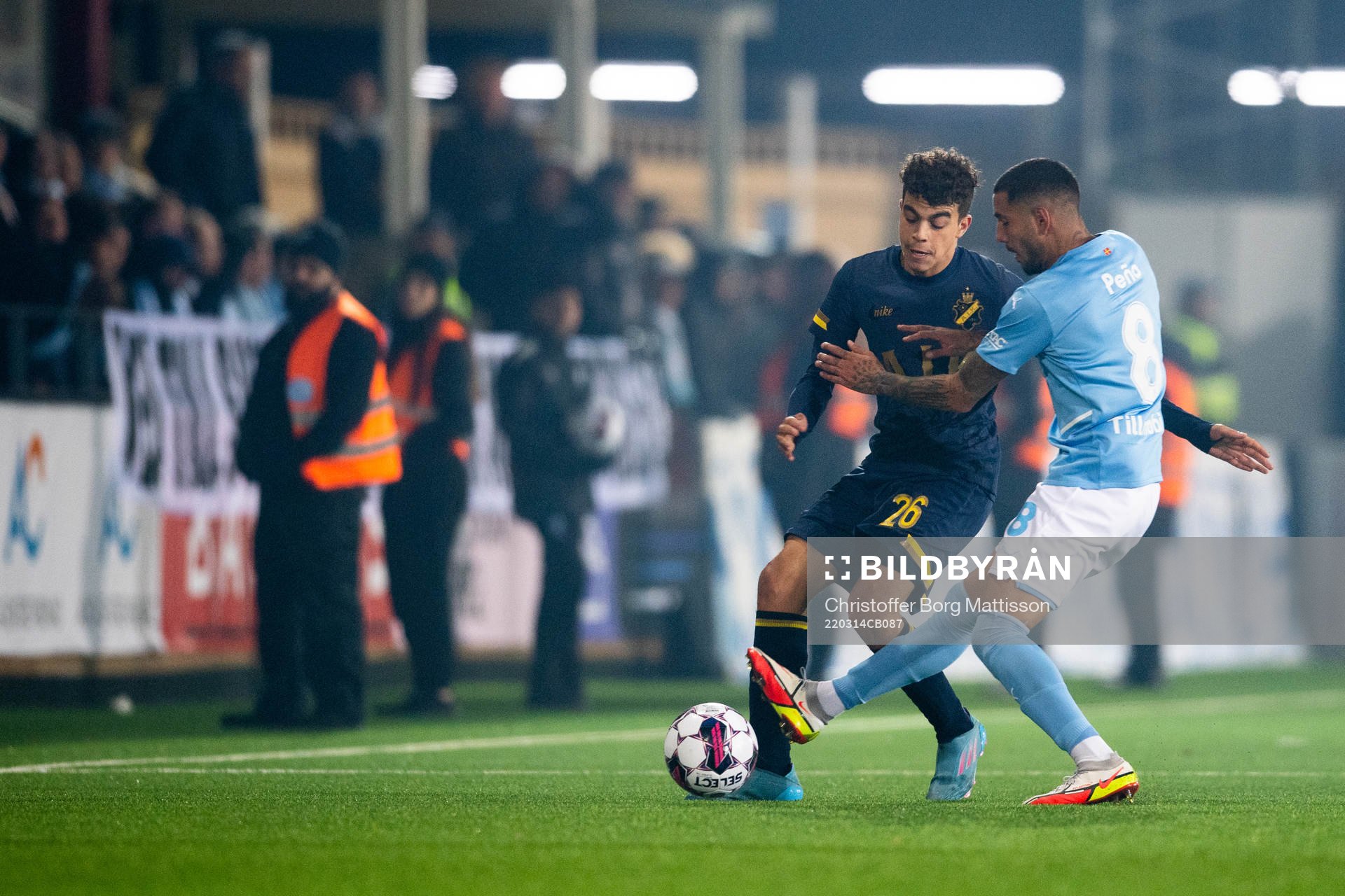 s Yasin Ayari och Malmö FFs Sergio Pena