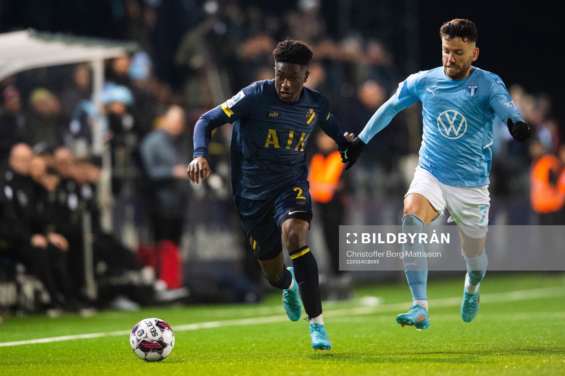 s Josafat Mendes och Malmö FFs Erdal Rakip