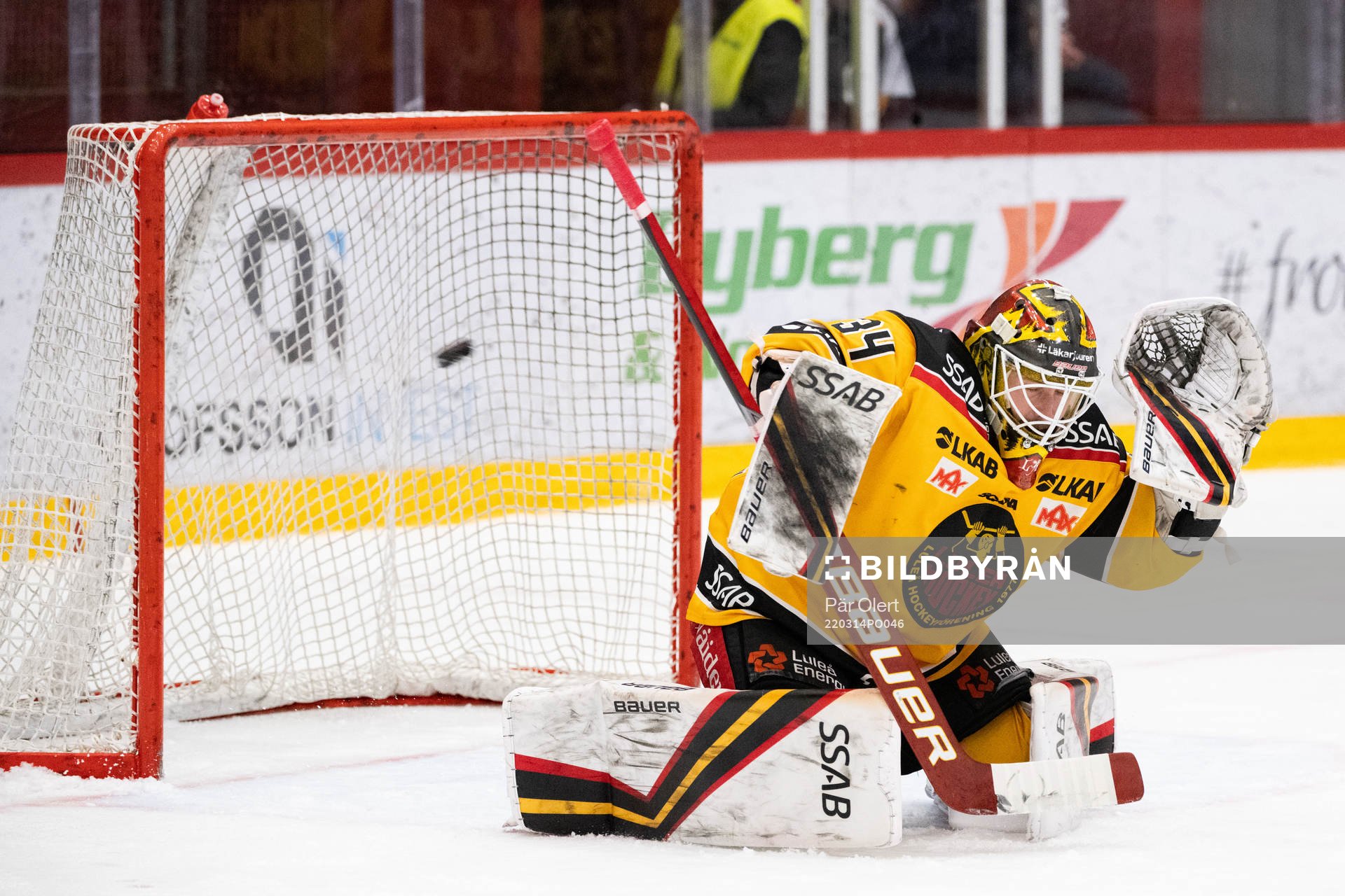 Luleås målvakt Joel Lassinantti släpper in 4-3 från