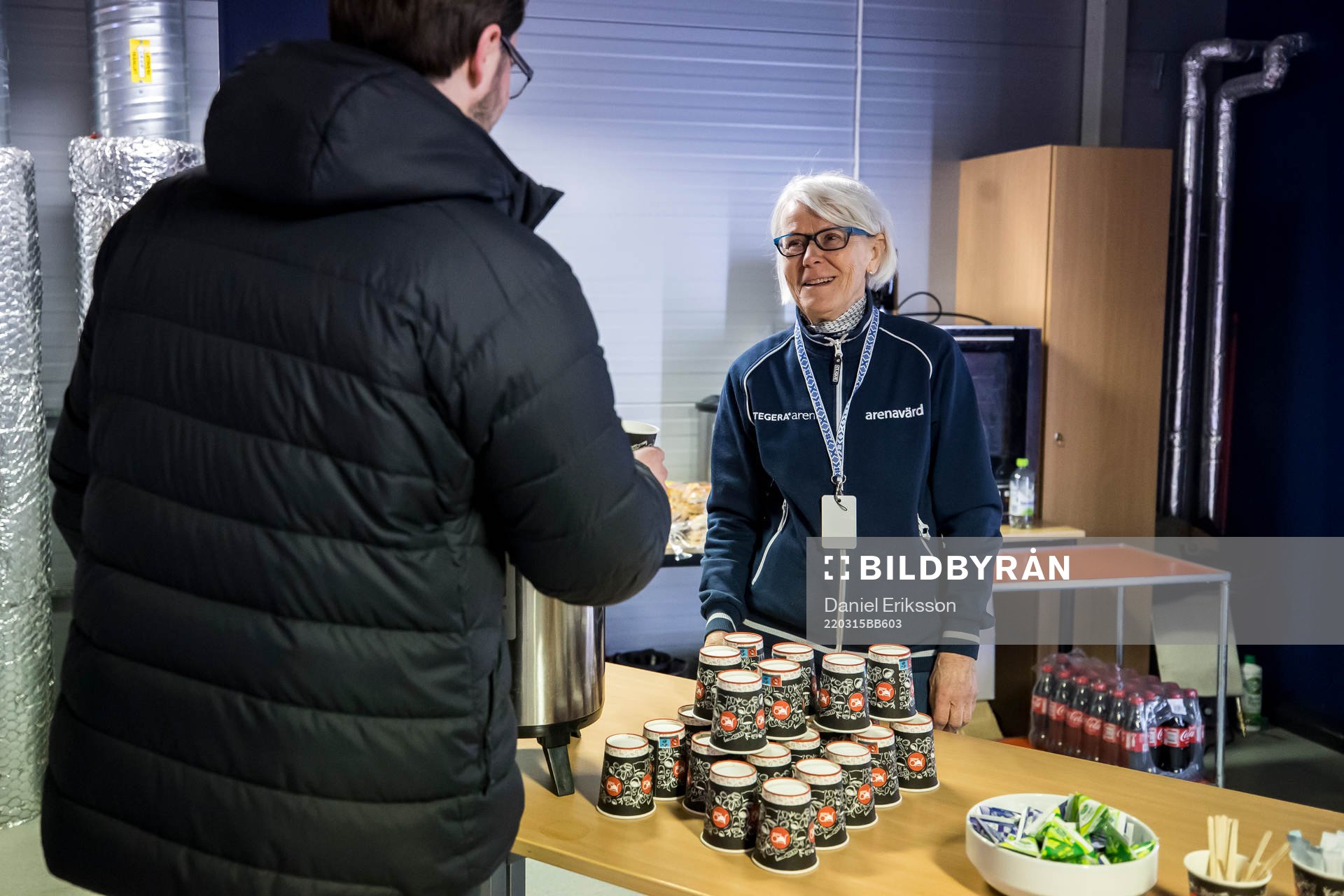 Ulla Hallin på Press fiket i Tegera Arena