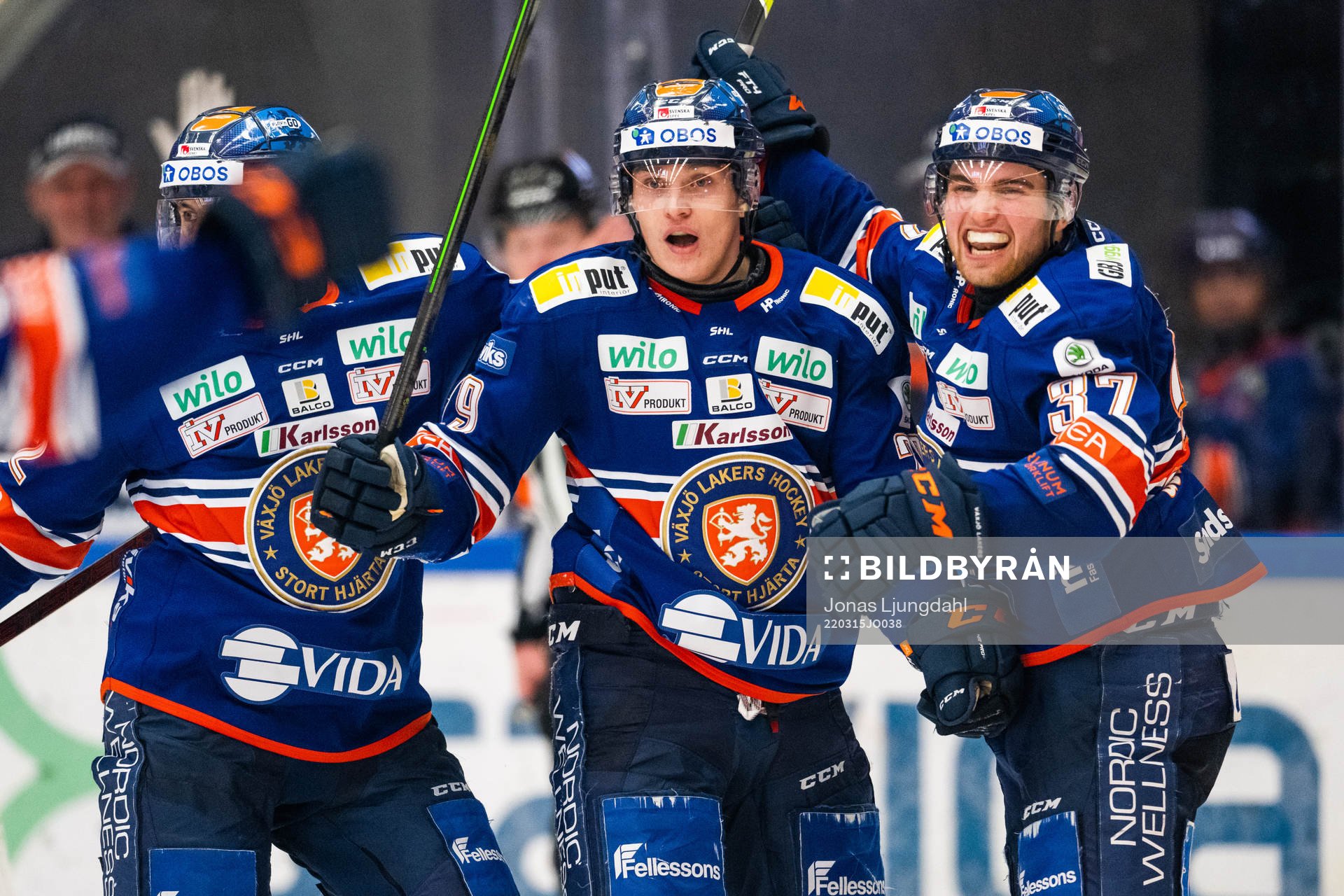 Växjös Pontus Holmberg och Glenn Gustafsson jublar