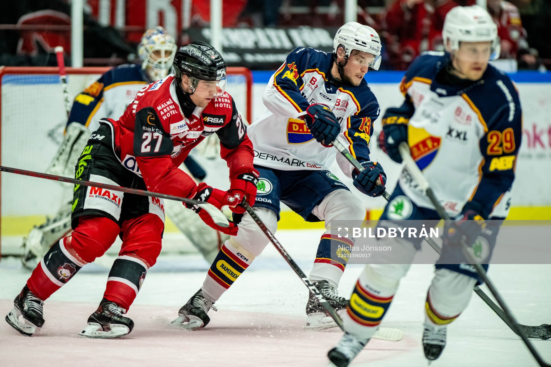 Malmö Redhawks Ponthus Westerholm  och Djurgårdens Rasmus