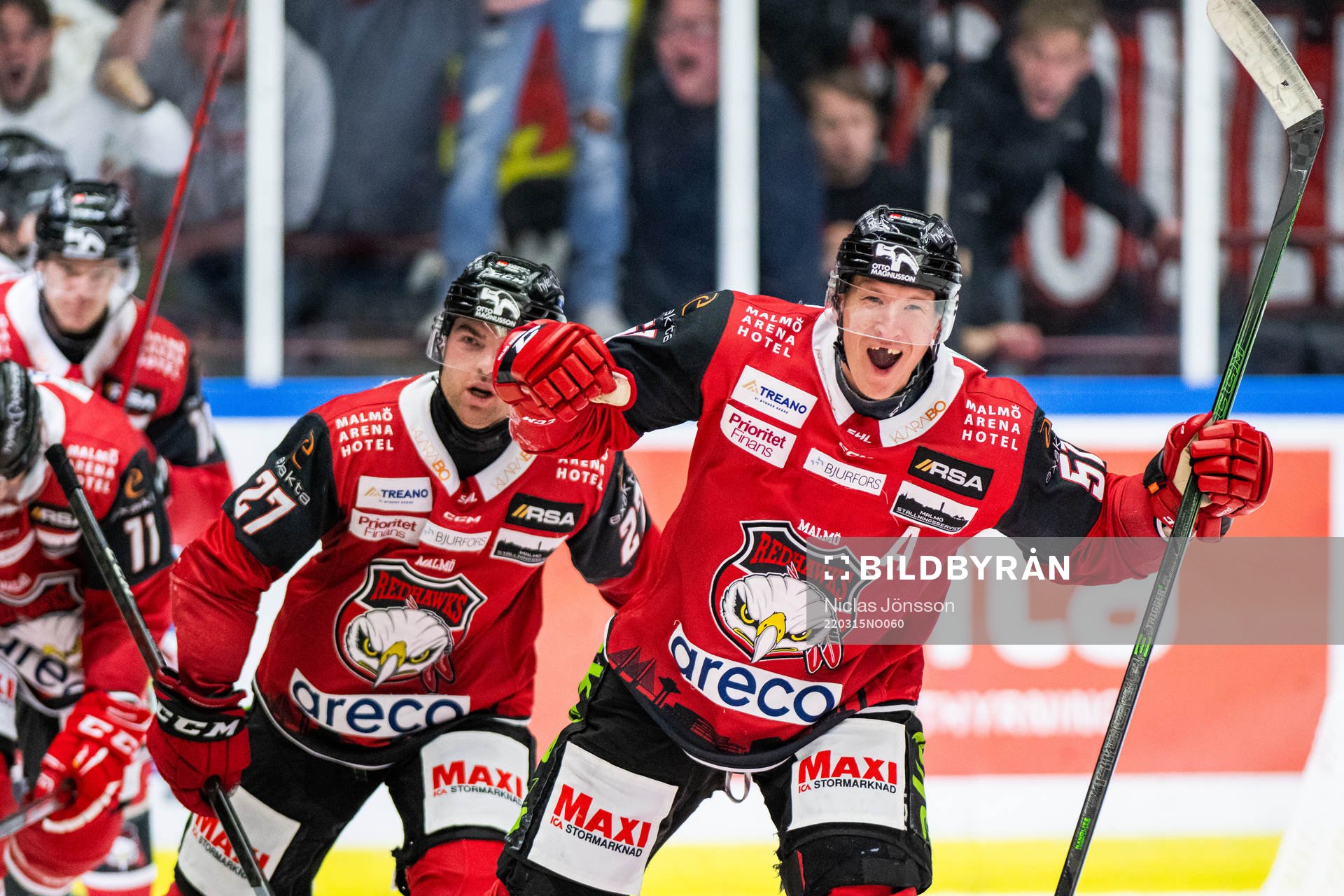 Malmö Redhawks Emil Sylvegård jublar