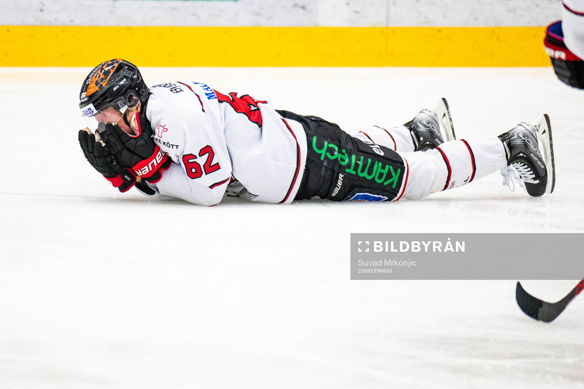 Örebros Robert Leino har ont