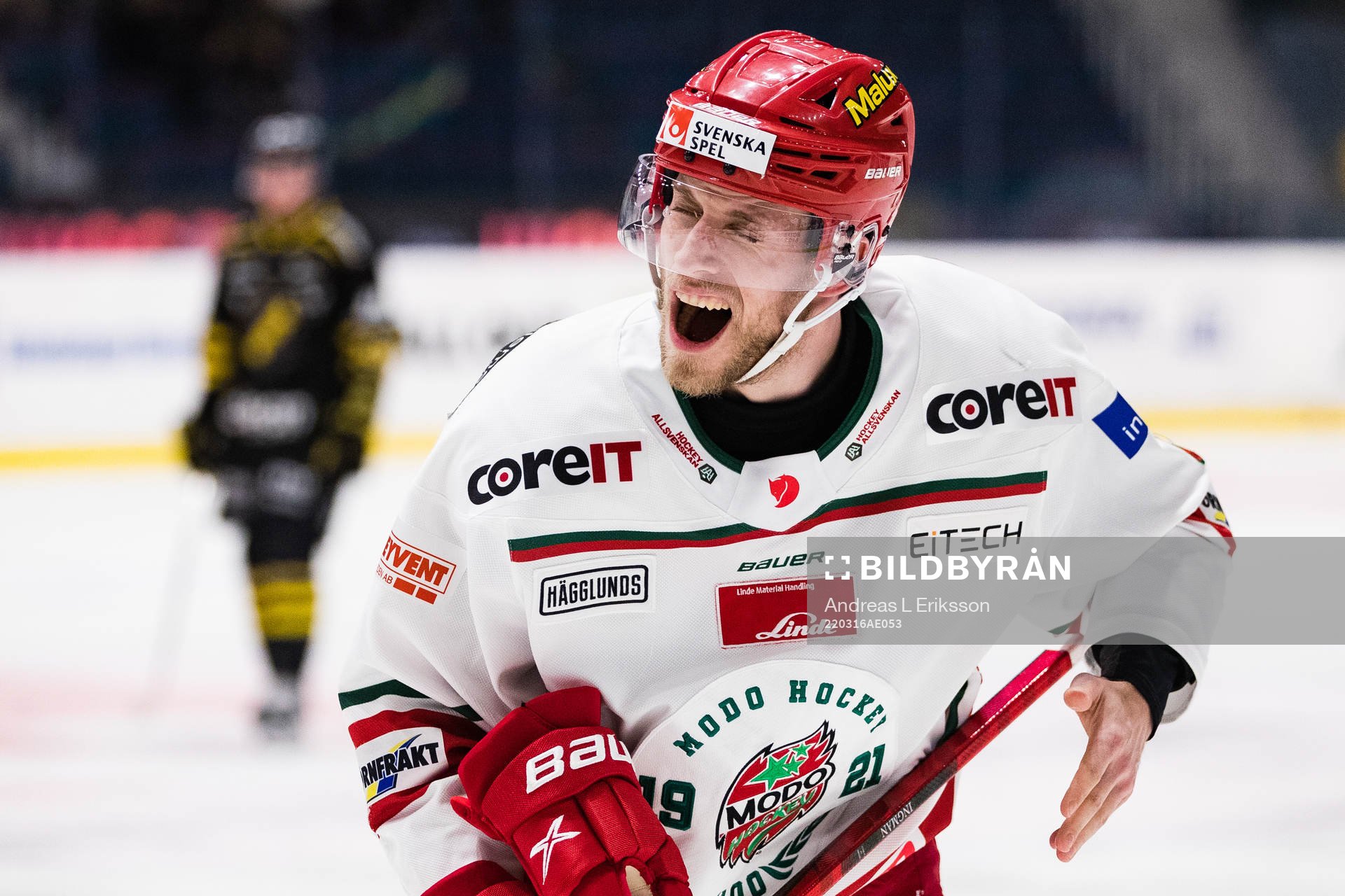 Modos Josef Ingman har ont