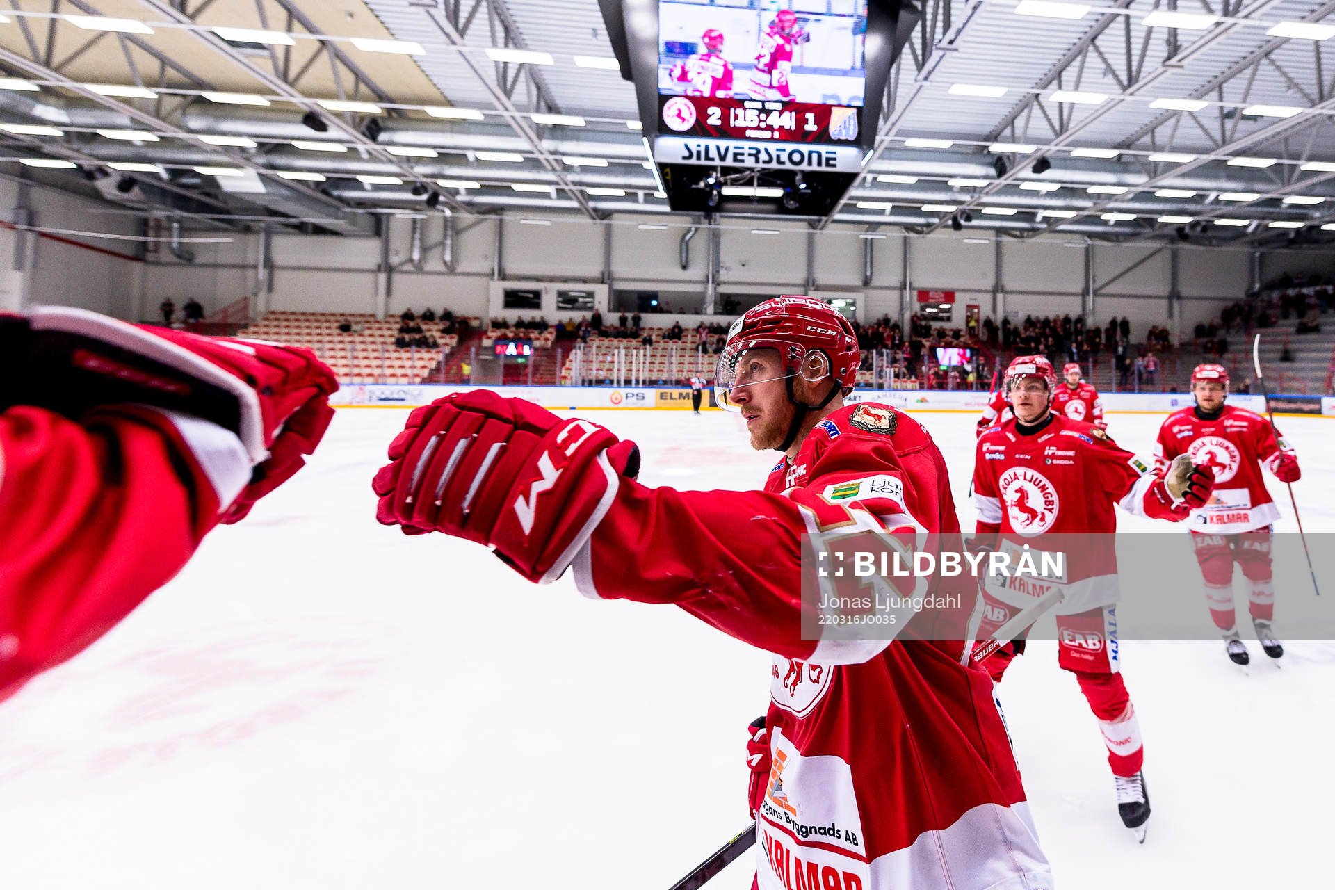 Troja/Ljungbys Carl-Johan Sjögren jublar