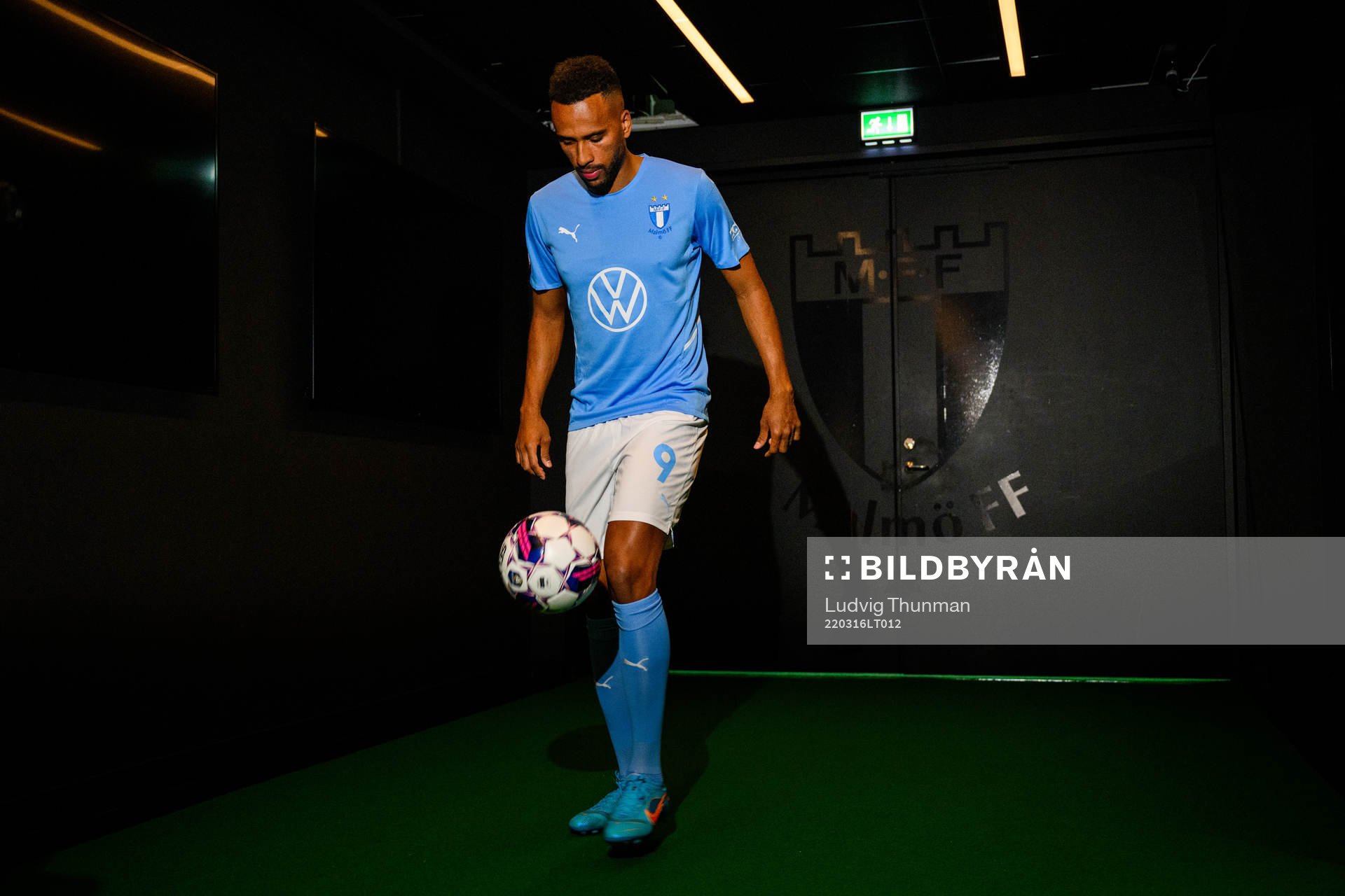 Isaac Kiese Thelin trixar