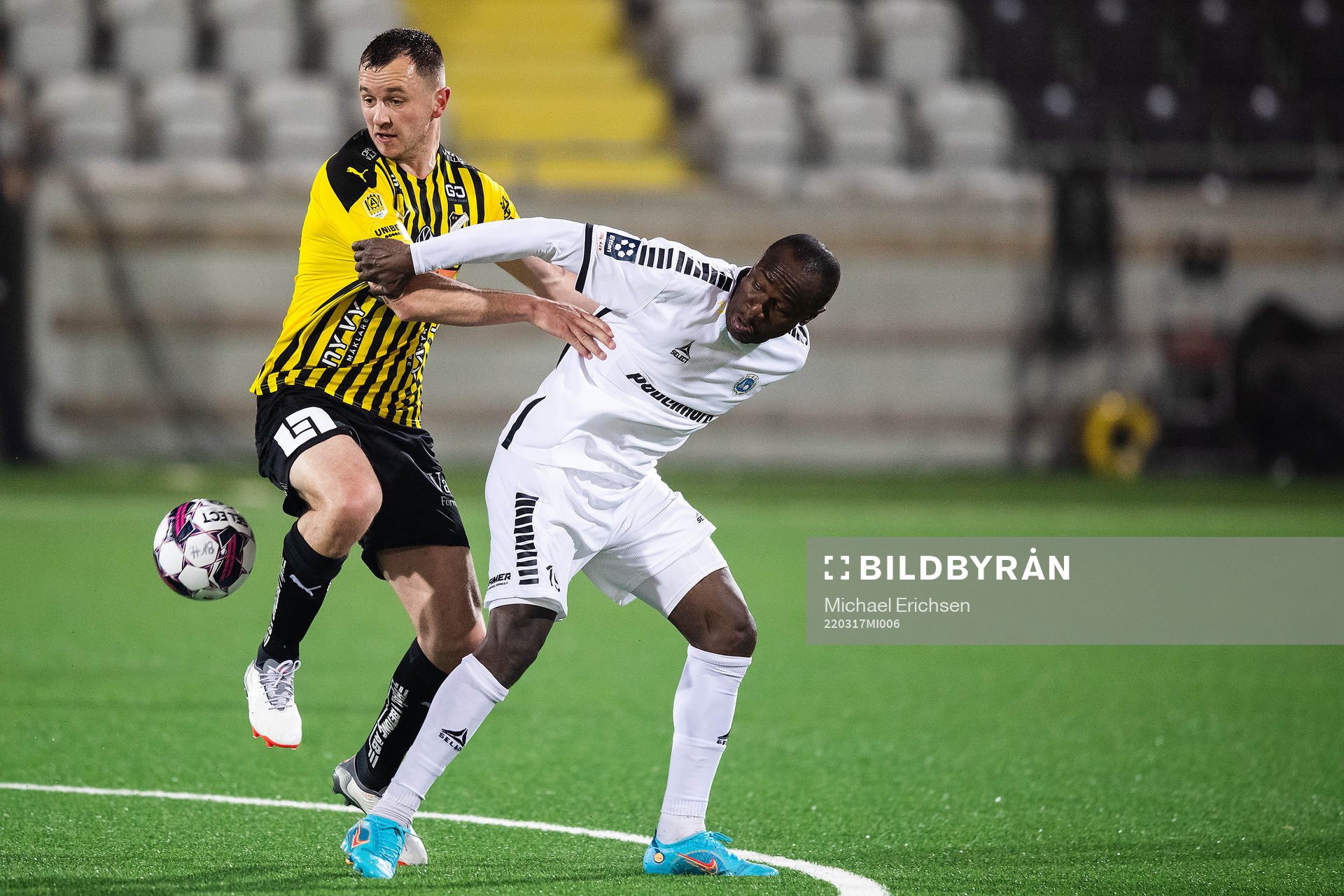 Häckens Even Hovland och Utsiktens Nsima Peter