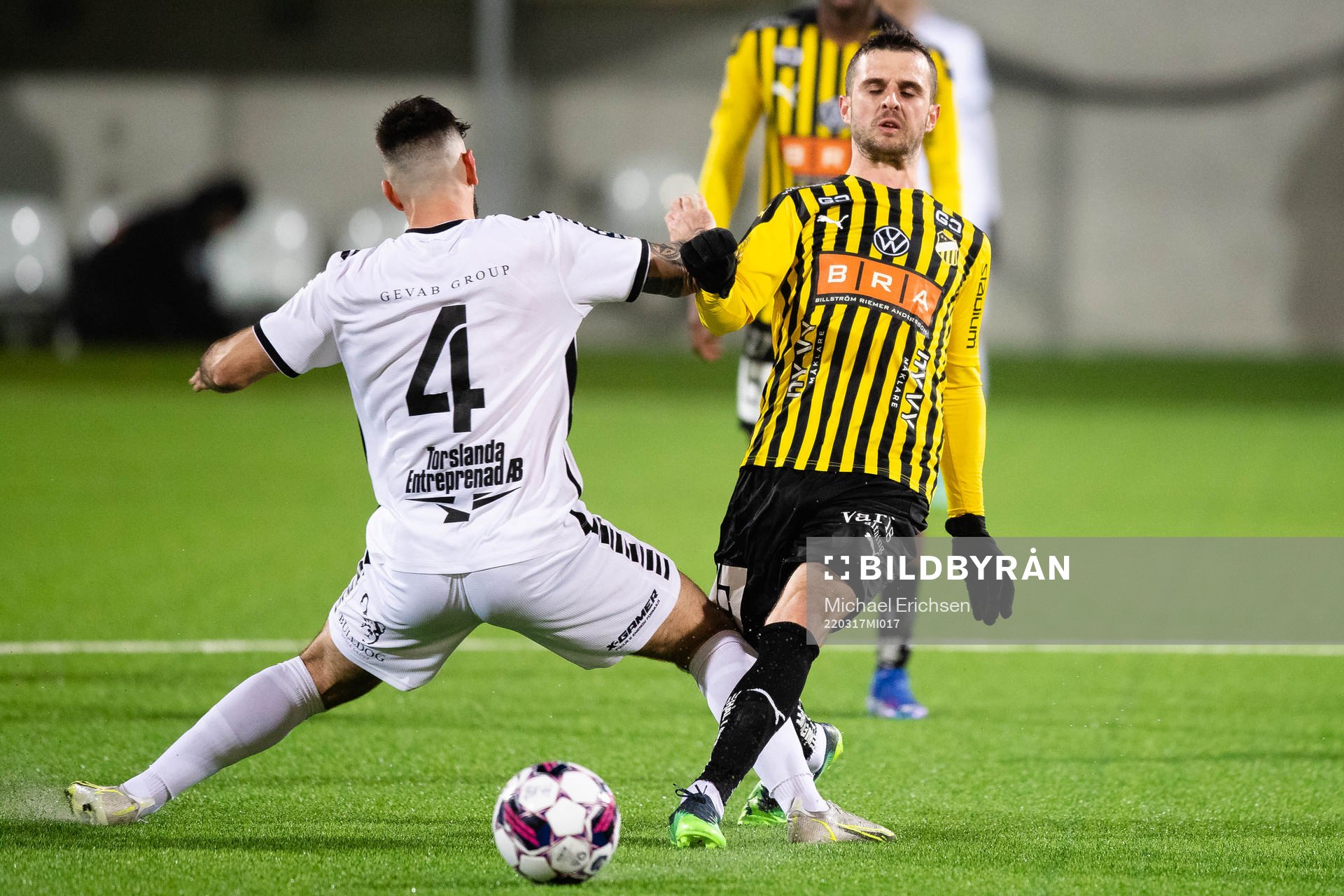 Utsiktens Allan Mohideen och Häckens Kadir Hodzic