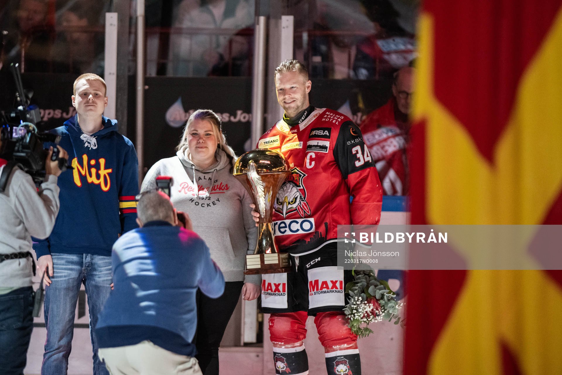 Malmö Redhawks Carl Söderberg hyllas
