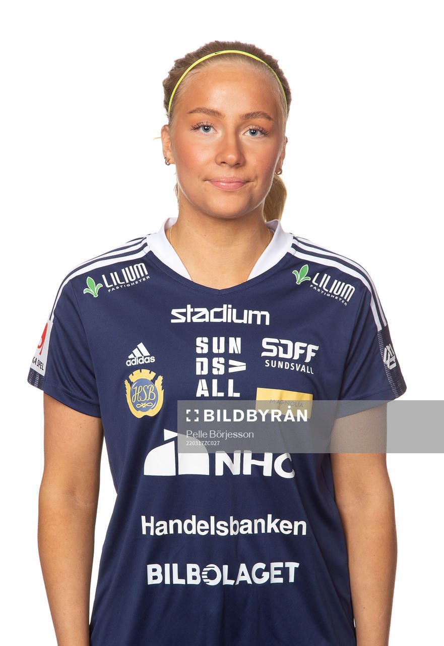 Sundsvalls Maja Winsa poserar för ett porträtt den 17 mars 2022 i Sundsvall.