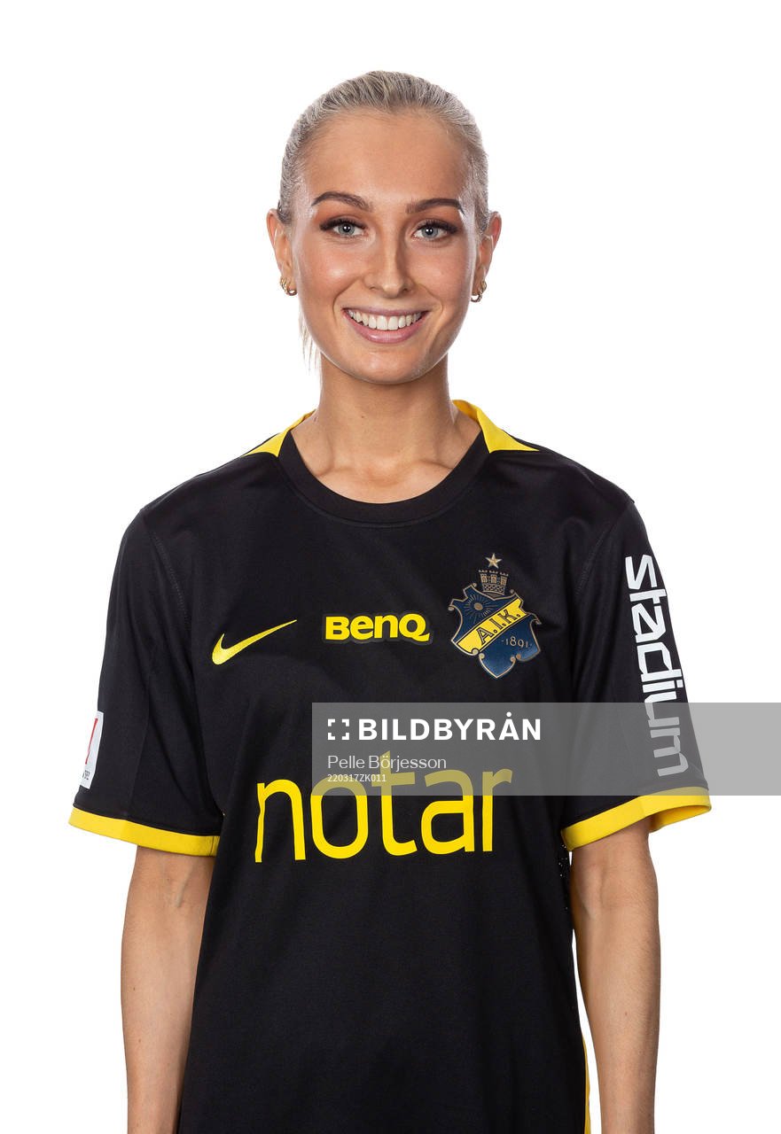 s Elsa Törnblom