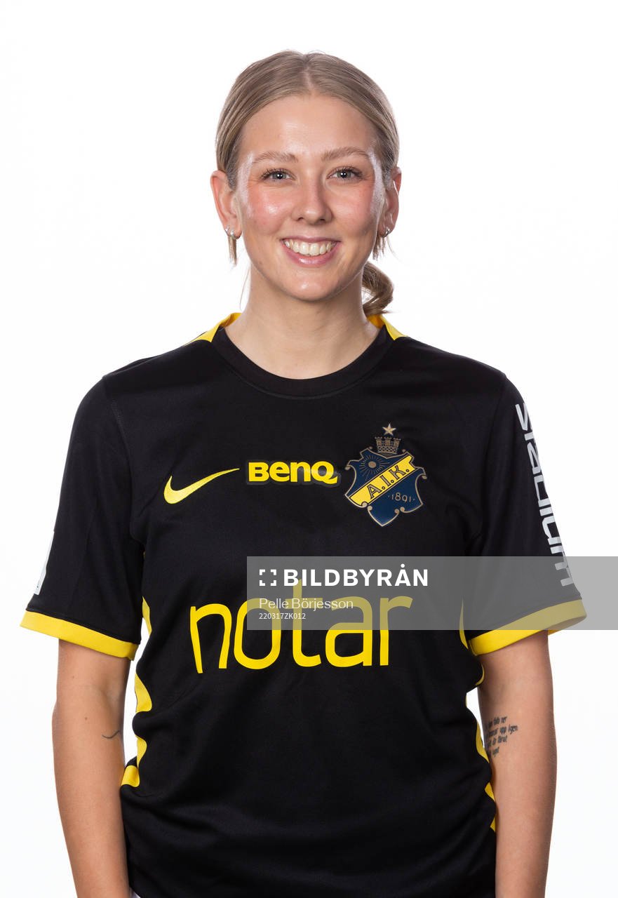 s Nora Rönnfors