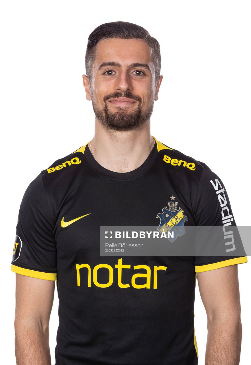 s Zachary Elbouzedi