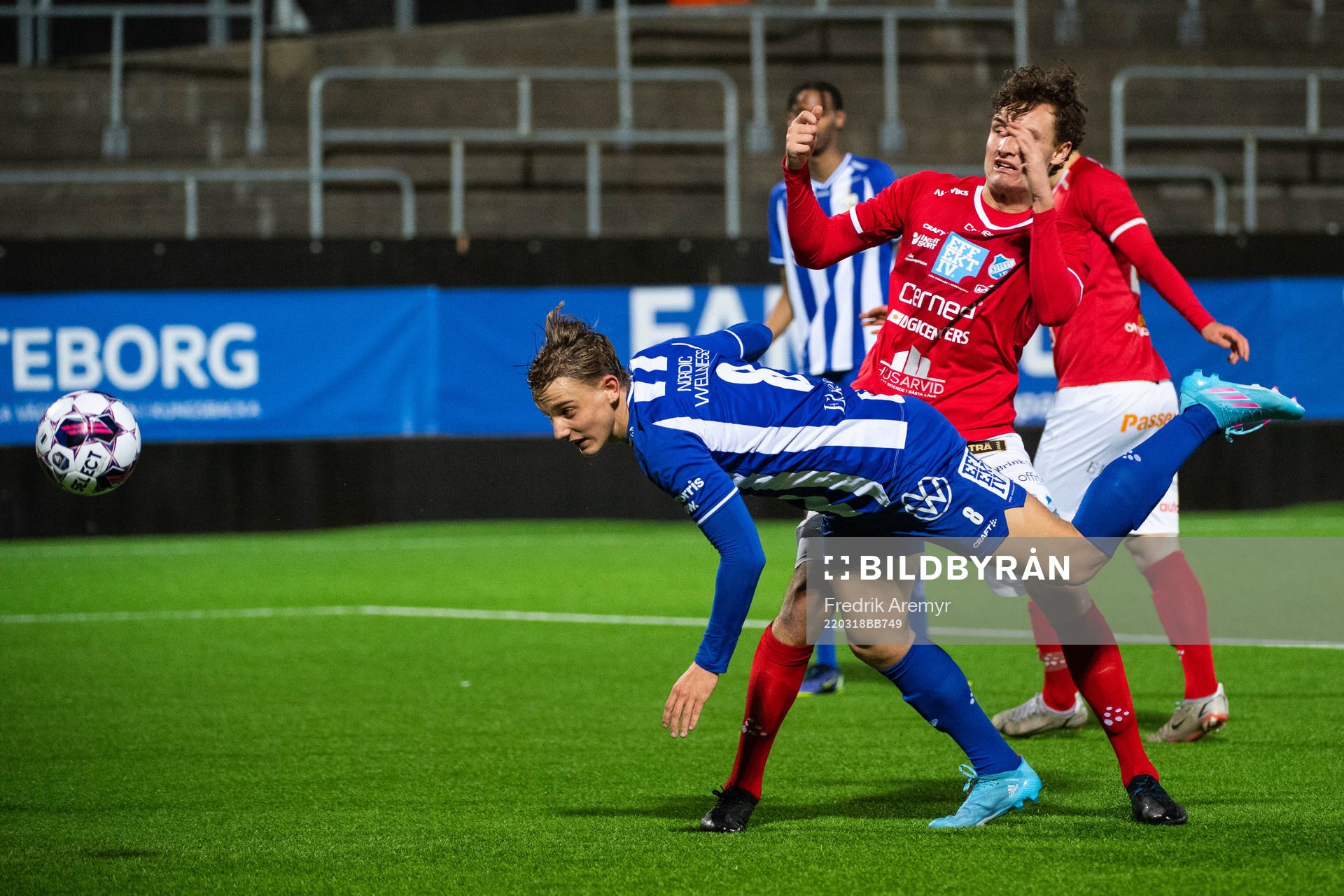IFK Göteborgs Linus Carlstrand och Norrbys Alexander Salo