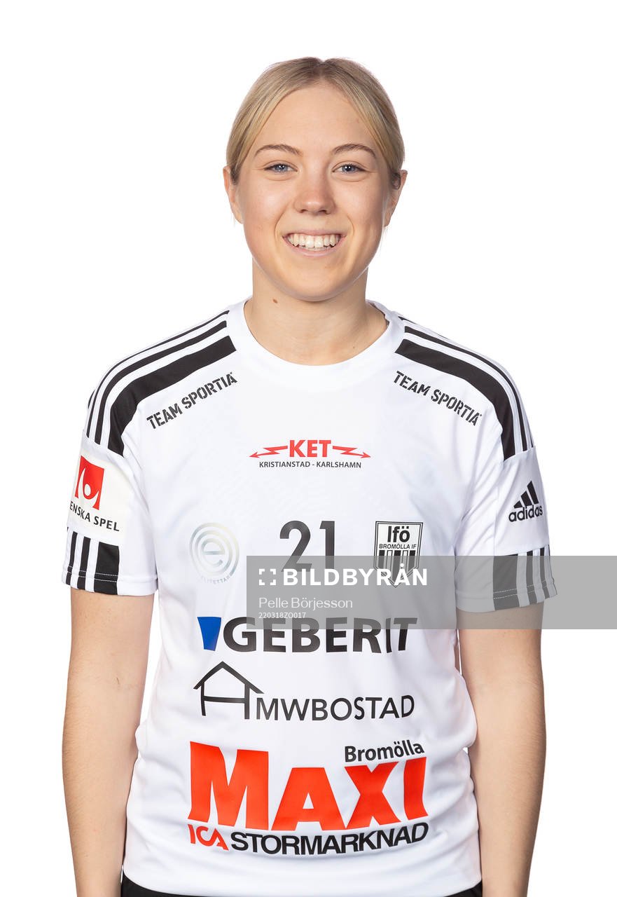 Bromöllas Milla Larsson poserar för ett porträtt den 18 mars 2022 i Bromölla.