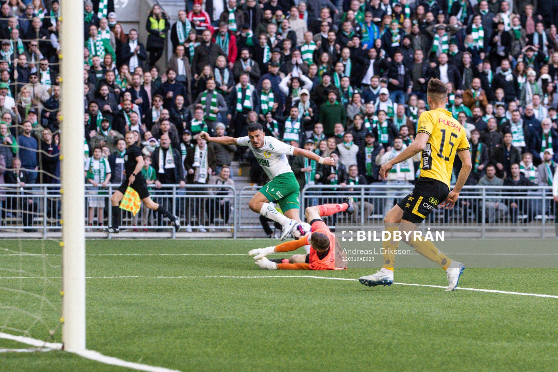 Elfsborgs målvakt Tim Rönning och Astrit Selmani
