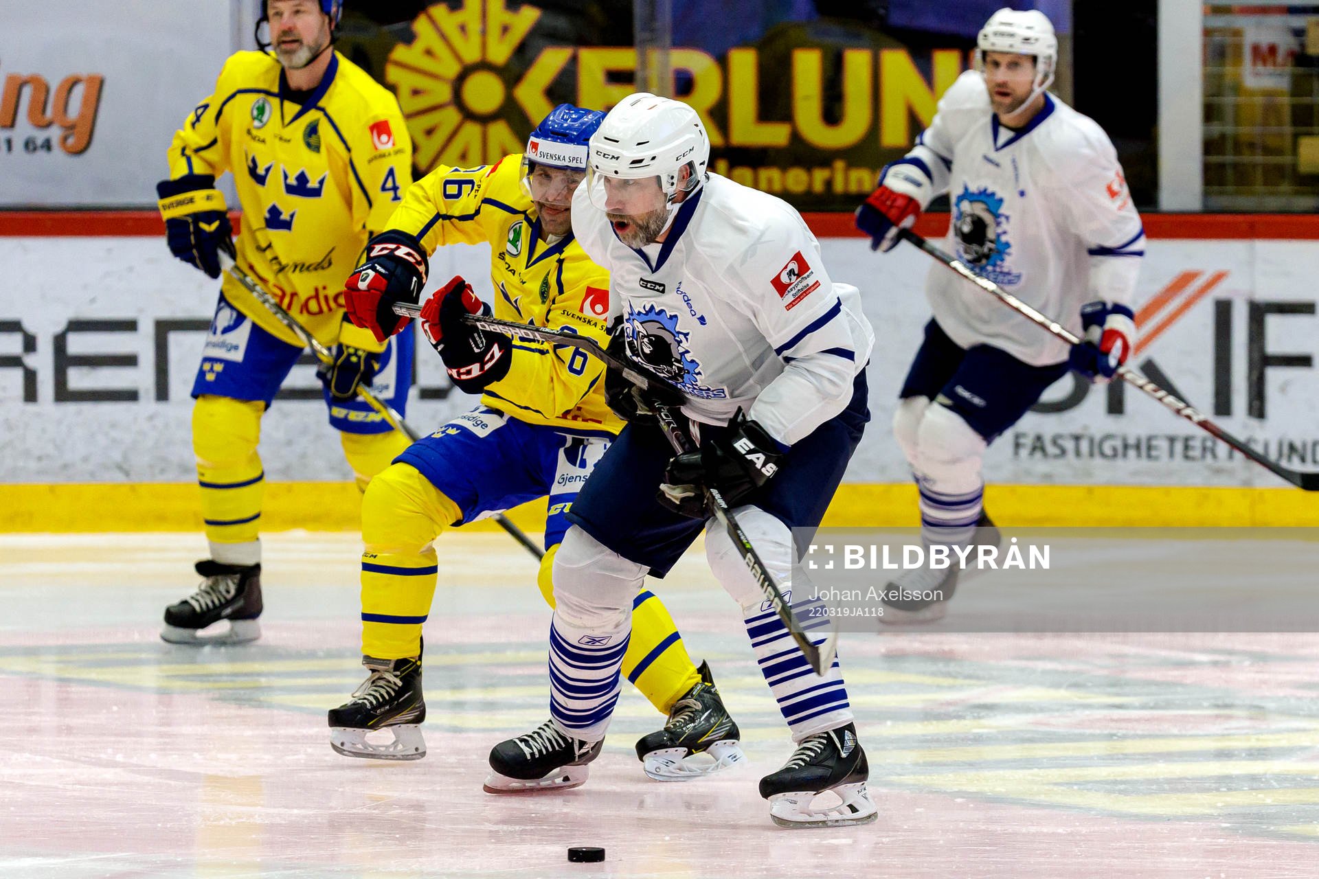 Icebreakersi Peter Forsberg ikamp me Tre kronor legends