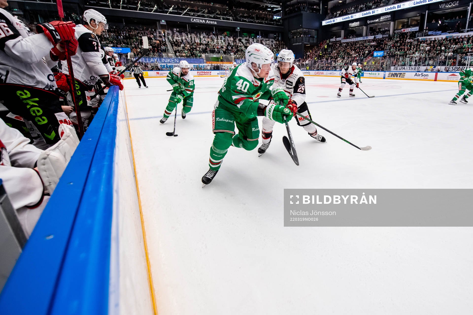 Rögles Oskar Stål Lyrenäs  och Malmö Redhawks Eric