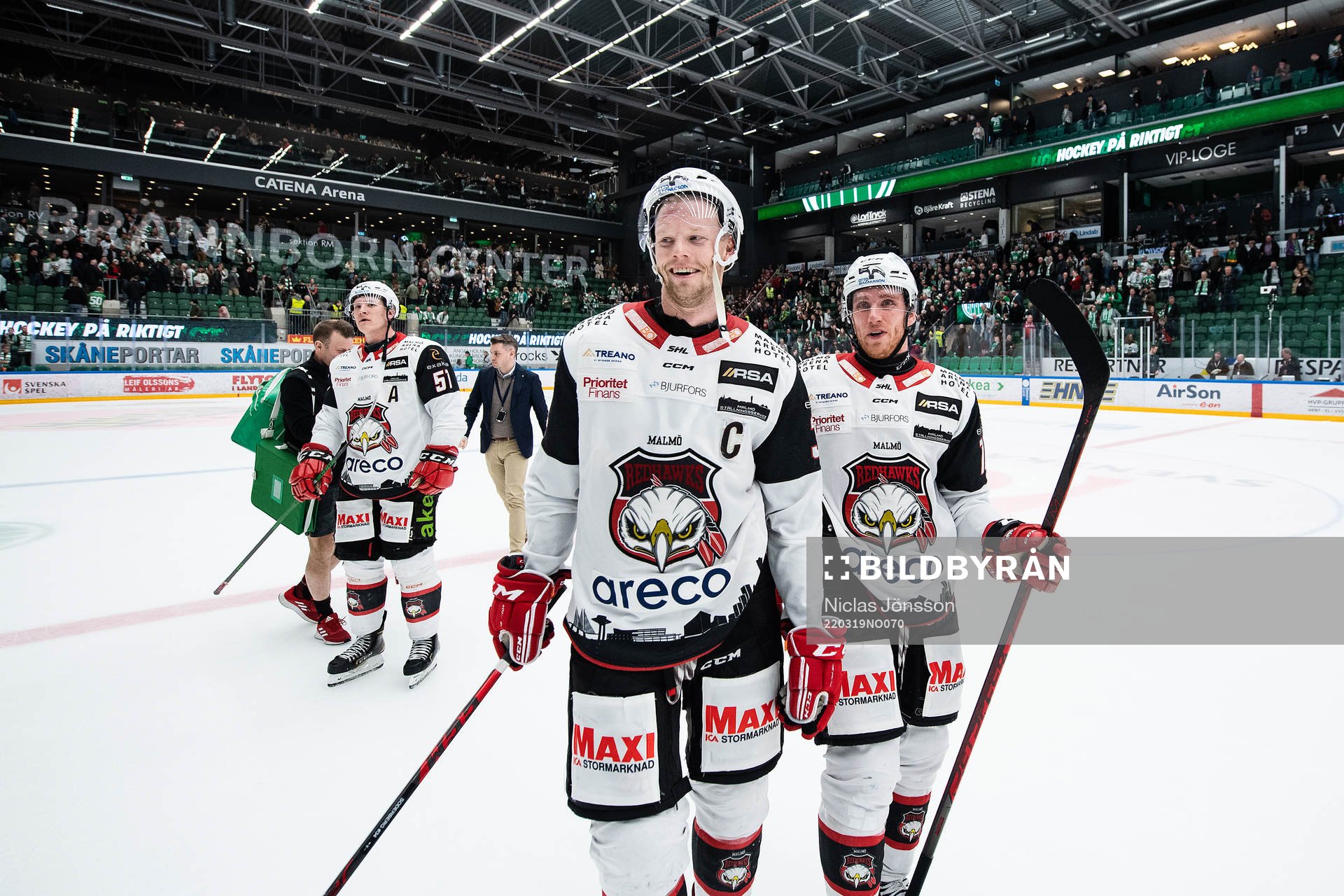 Malmö Redhawks Carl Söderberg och Matias Lassen jublar