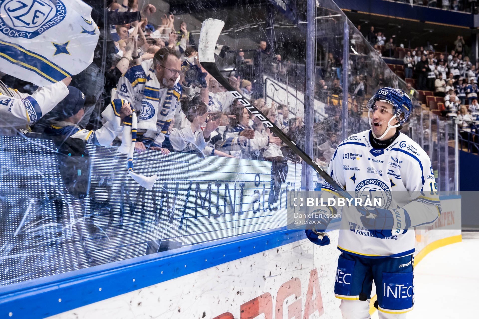 Leksands Max Veronneau jublar