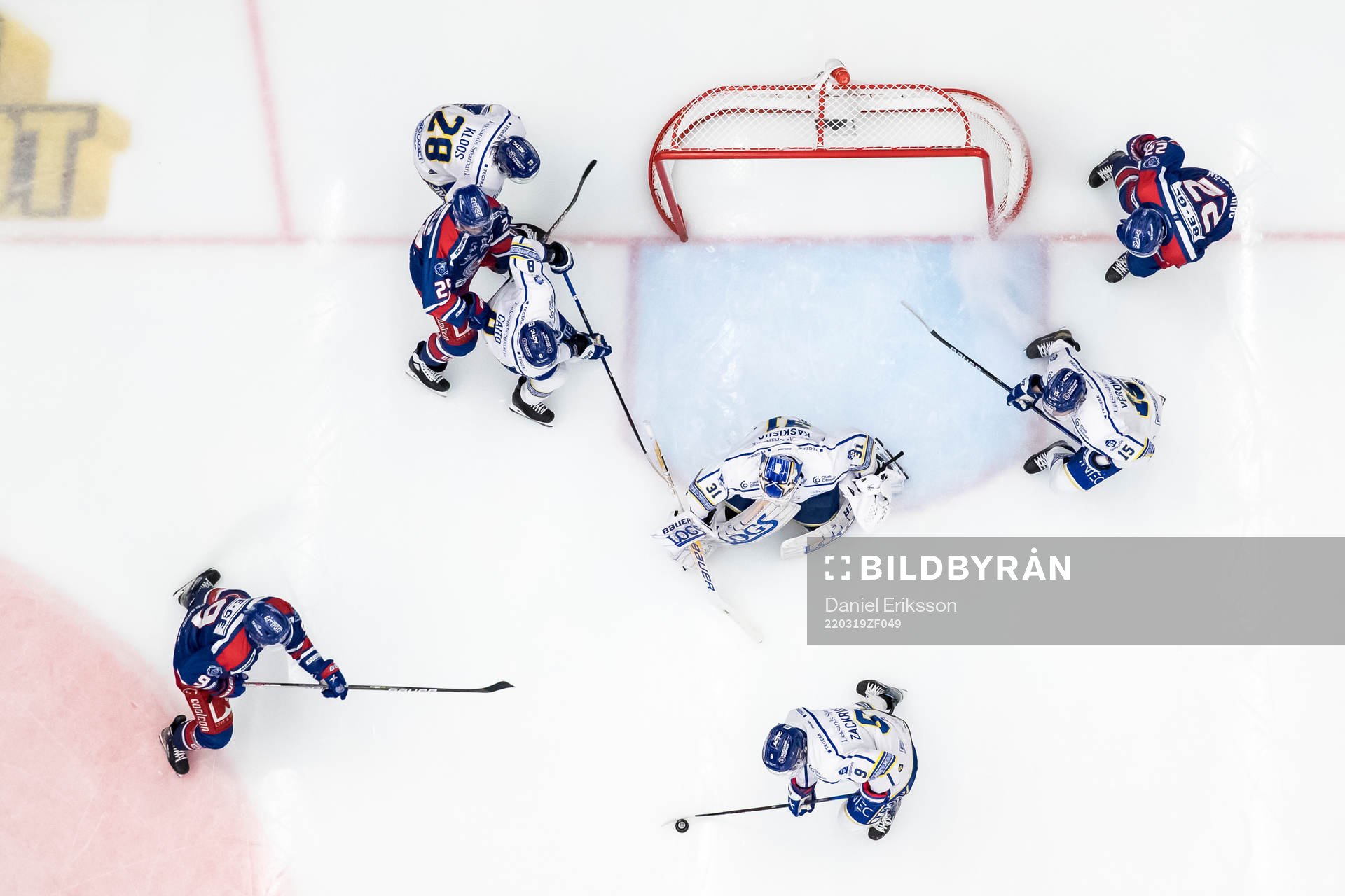 Leksands målvakt Kasimir Kaskisuo och Max Veronneau och