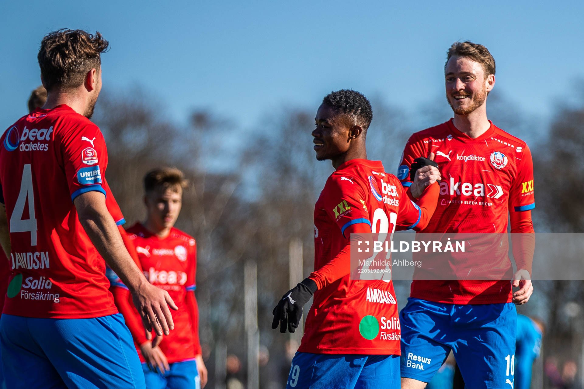 Helsingborgs Joseph Amoako och Rasmus Jönsson jublar