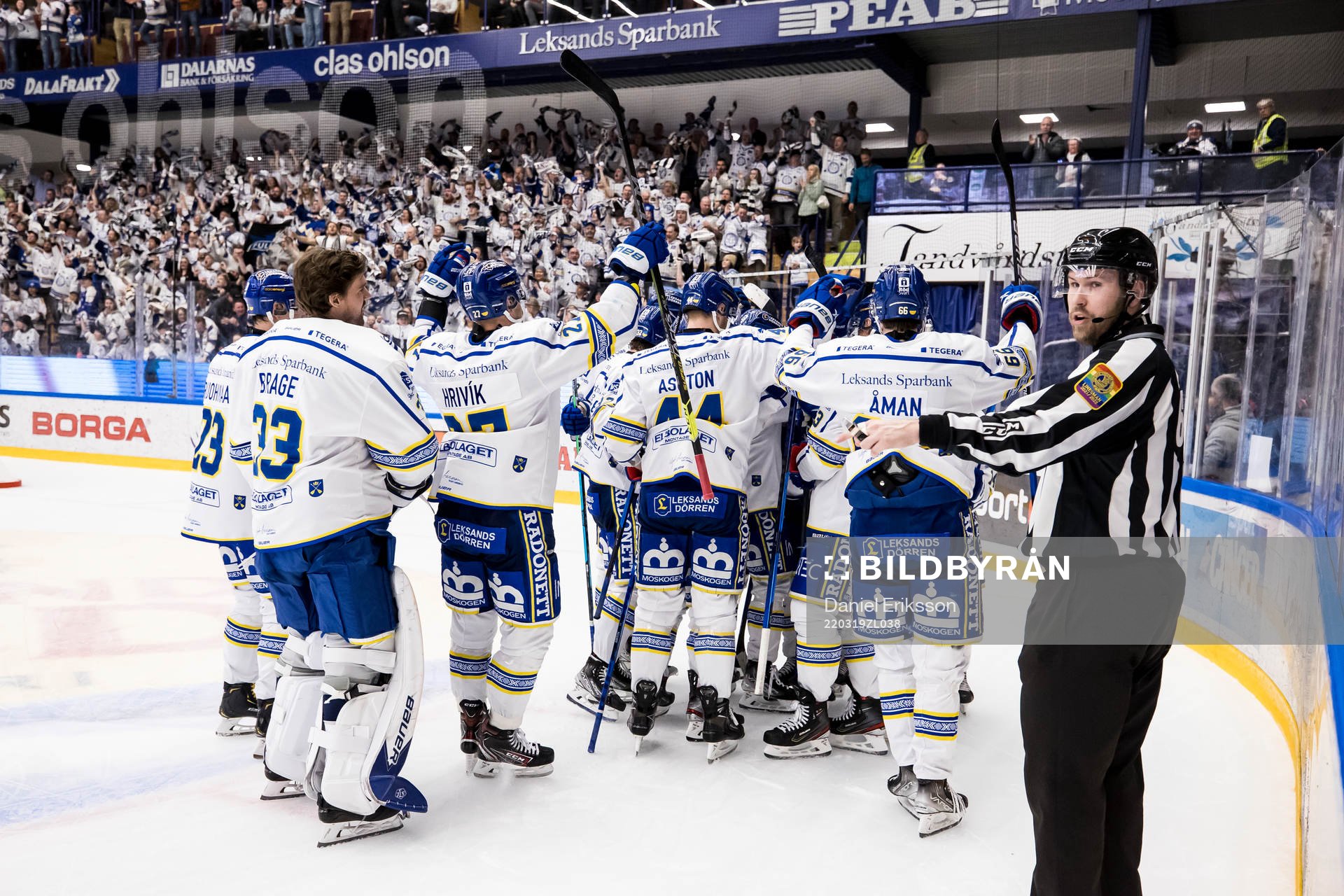 Leksands spelarna jublar