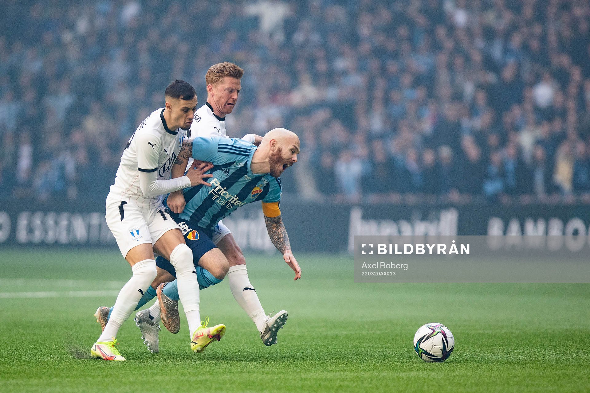 Malmö FFs Veljko Birmancevic och Djurgårdens Magnus