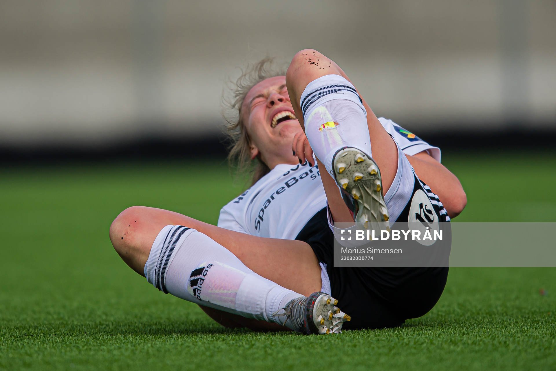 Sara Kanutte Sørensen Fornes of Rosenborg in pain
