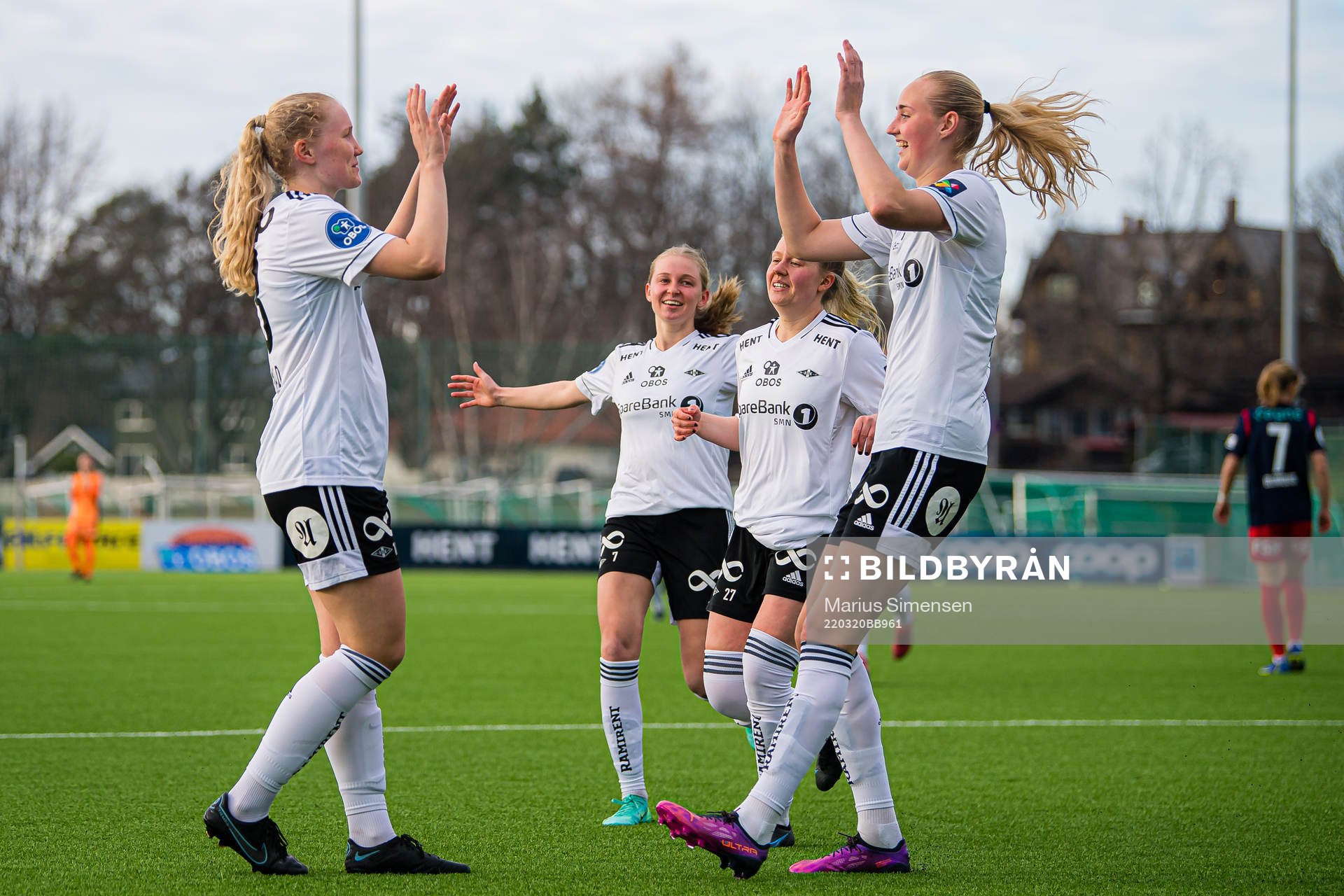 Synne Amdahl Brønstad and Emilie Bragstad of Rosenborg