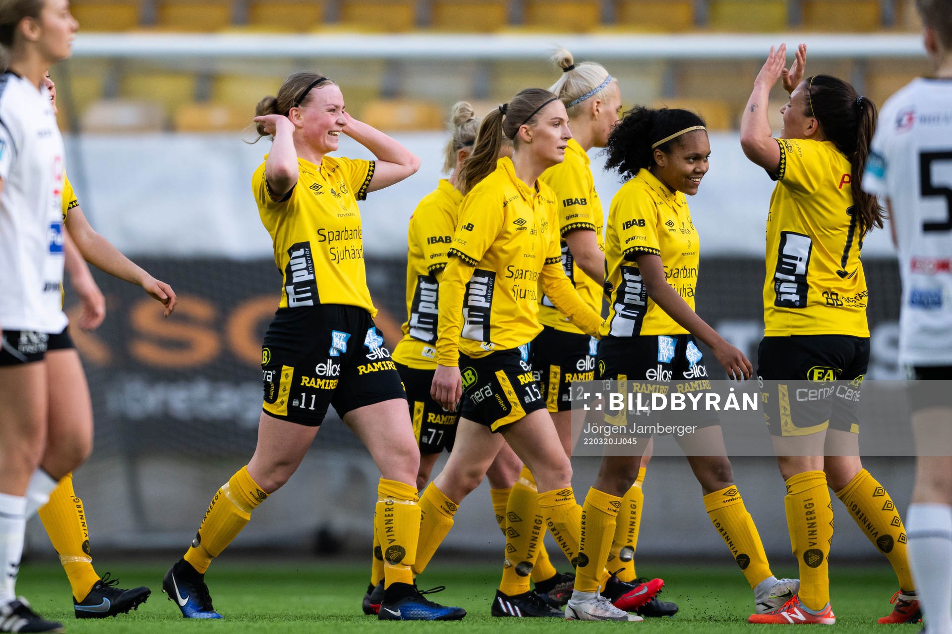 Elfsborgs Leann Nyström jublar