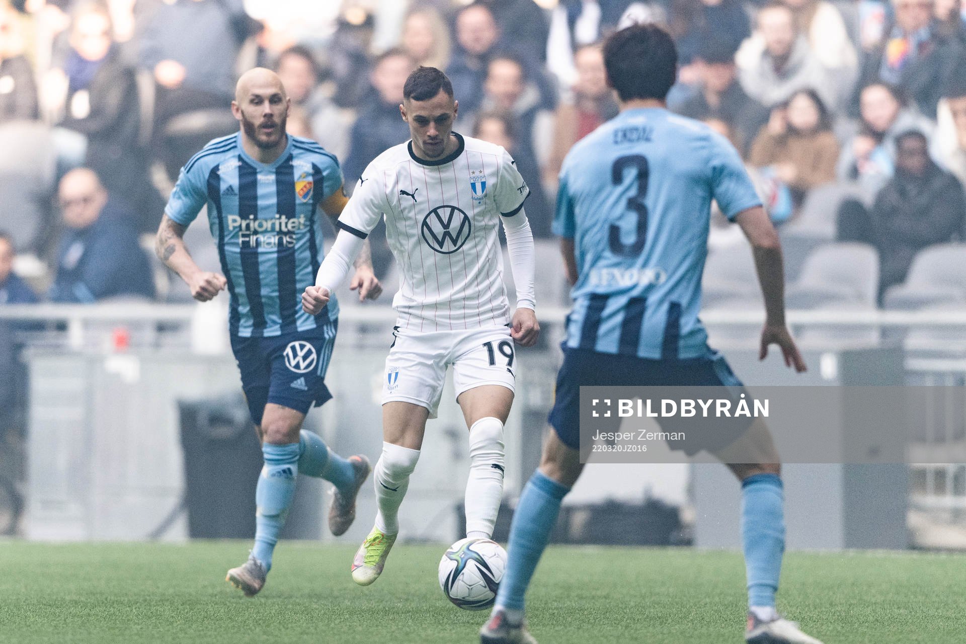 Djurgårdens Magnus Eriksson och Malmö FFs Veljko