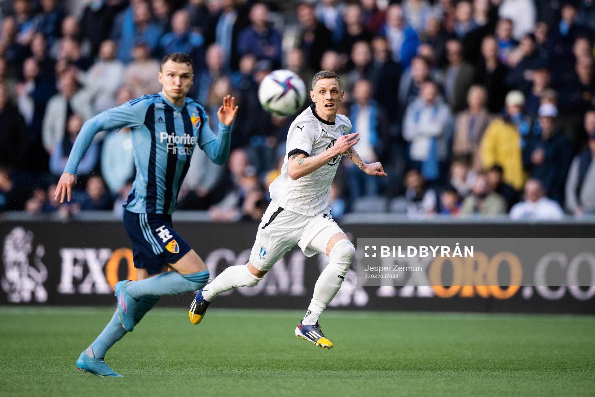 Djurgårdens Piotr Johansson och Malmö FFs Sören Rieks